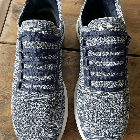 APL TechLoom Breeze running shoes - Picture 6 of 8